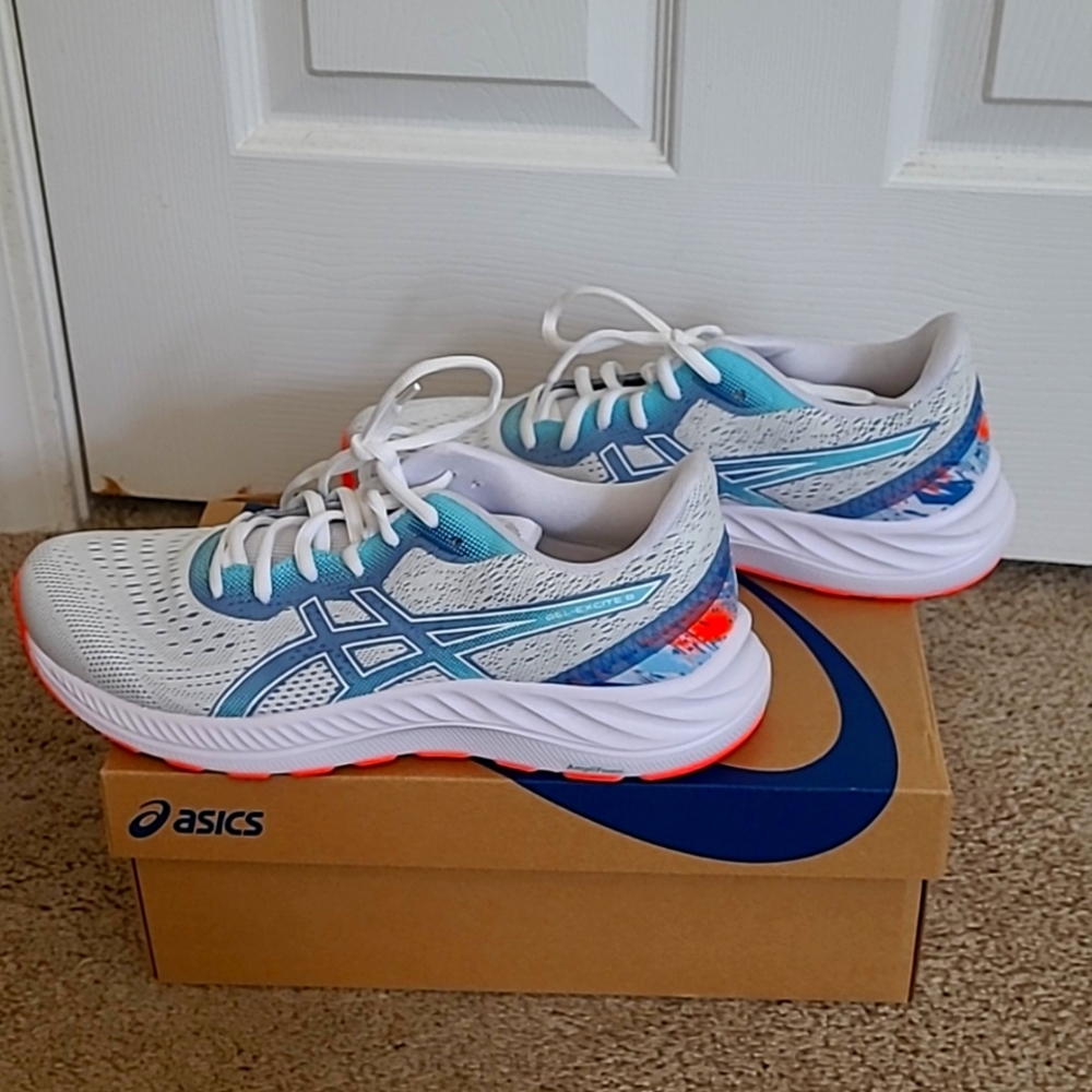 ASICS Gel-Excite 8, Size 10